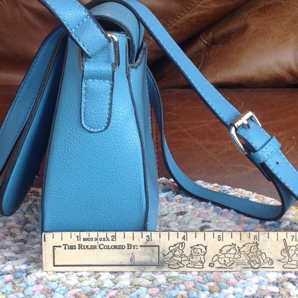 Ocean blue cross body saddle bag, NWOT - Picture 3 of 7